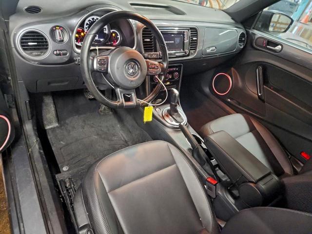 Volkswagen Beetle Se Image 7