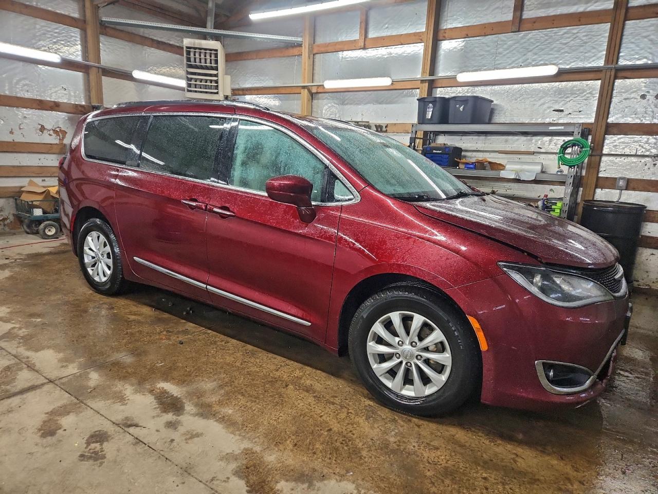 Chrysler Pacifica Touring L Plus Image 10