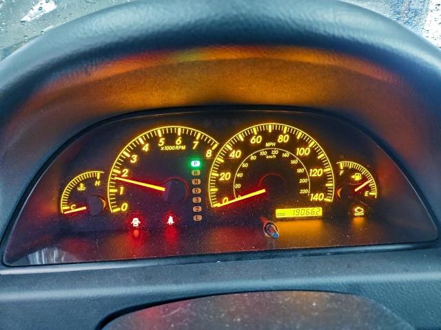 Toyota Camry Le Image 9