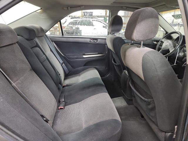 Toyota Camry Le Image 12