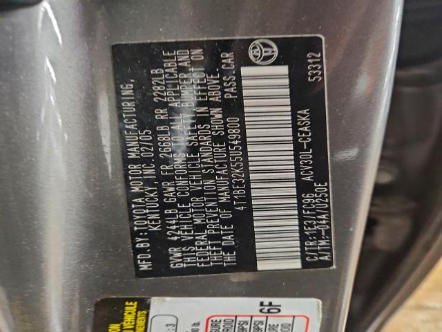 Toyota Camry Le Image 10