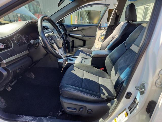 Toyota Camry Base Image 12