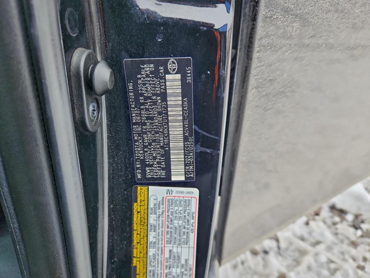 Toyota Camry Ce Image 9