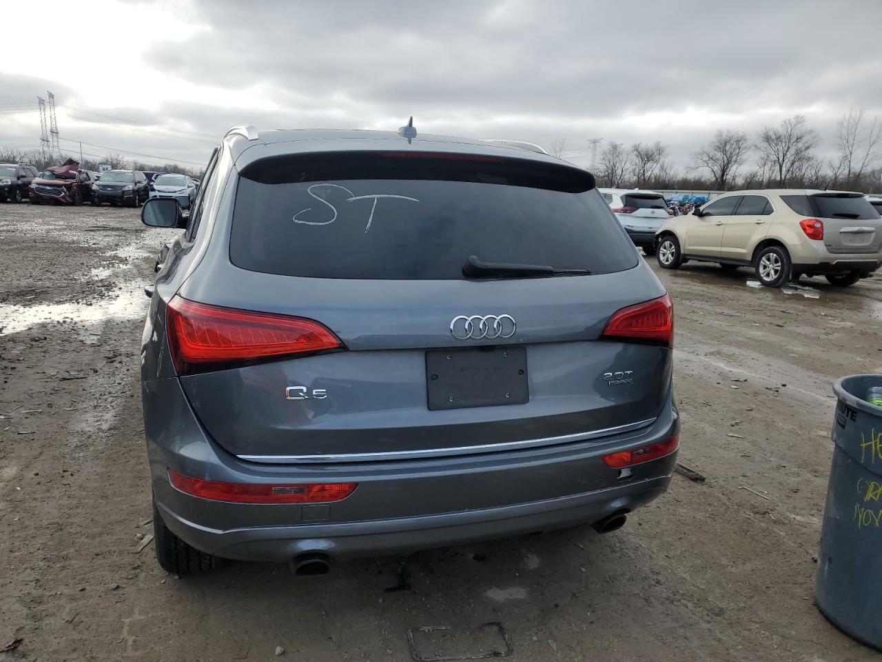 Audi Q5 Premium Image 2