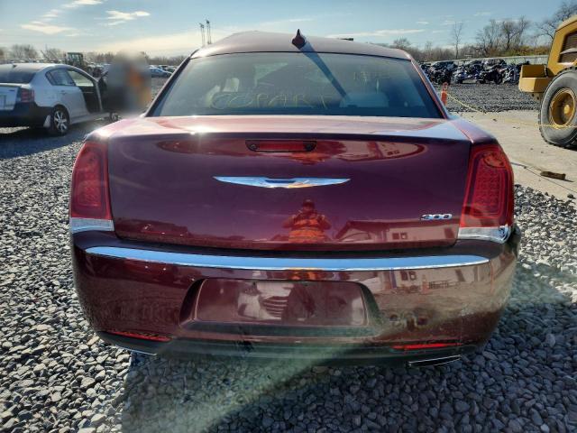 Chrysler 300 Touring Image 8