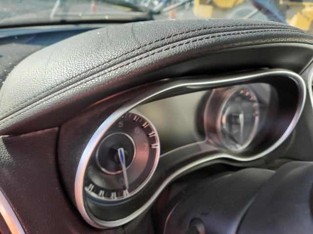 Chrysler 300 Touring Image 11