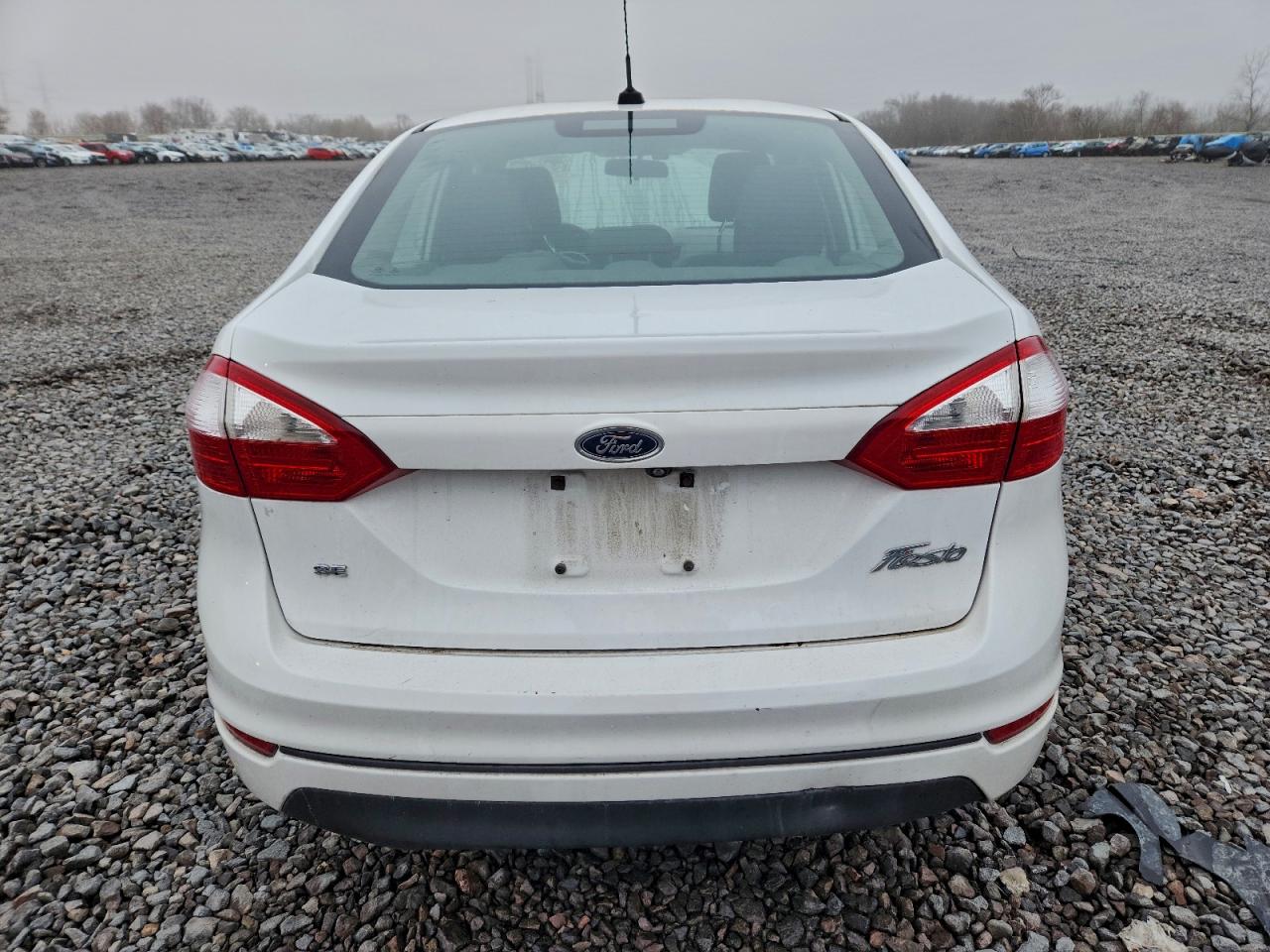 Ford Fiesta Se Image 9