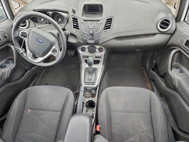 Ford Fiesta Se Image 11