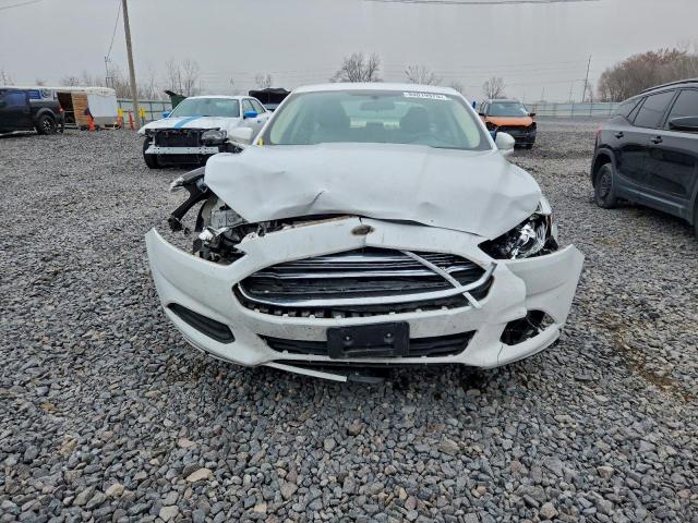 Ford Fusion Se Image 8