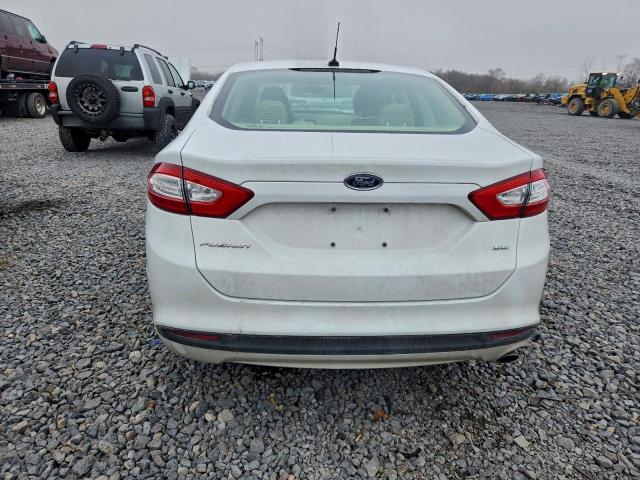 Ford Fusion Se Image 5