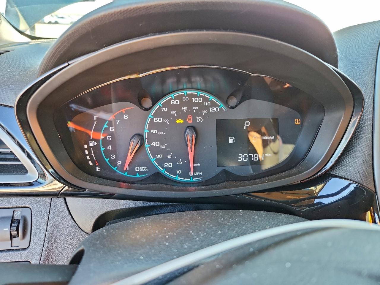 Chevrolet Spark 1lt Image 6