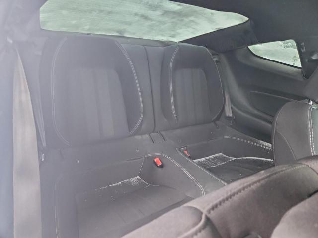 Ford Mustang Image 12