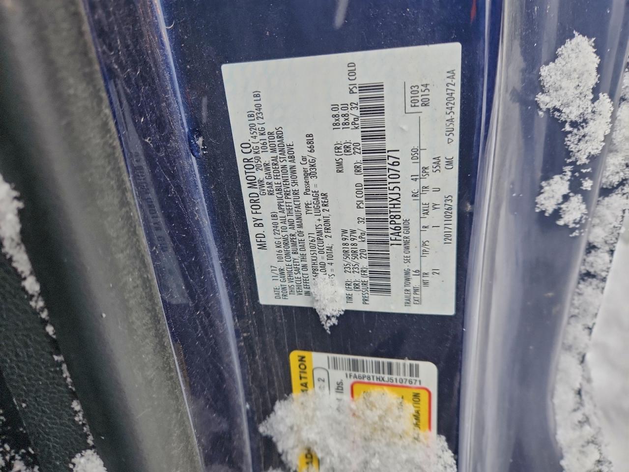 Ford Mustang Image 2