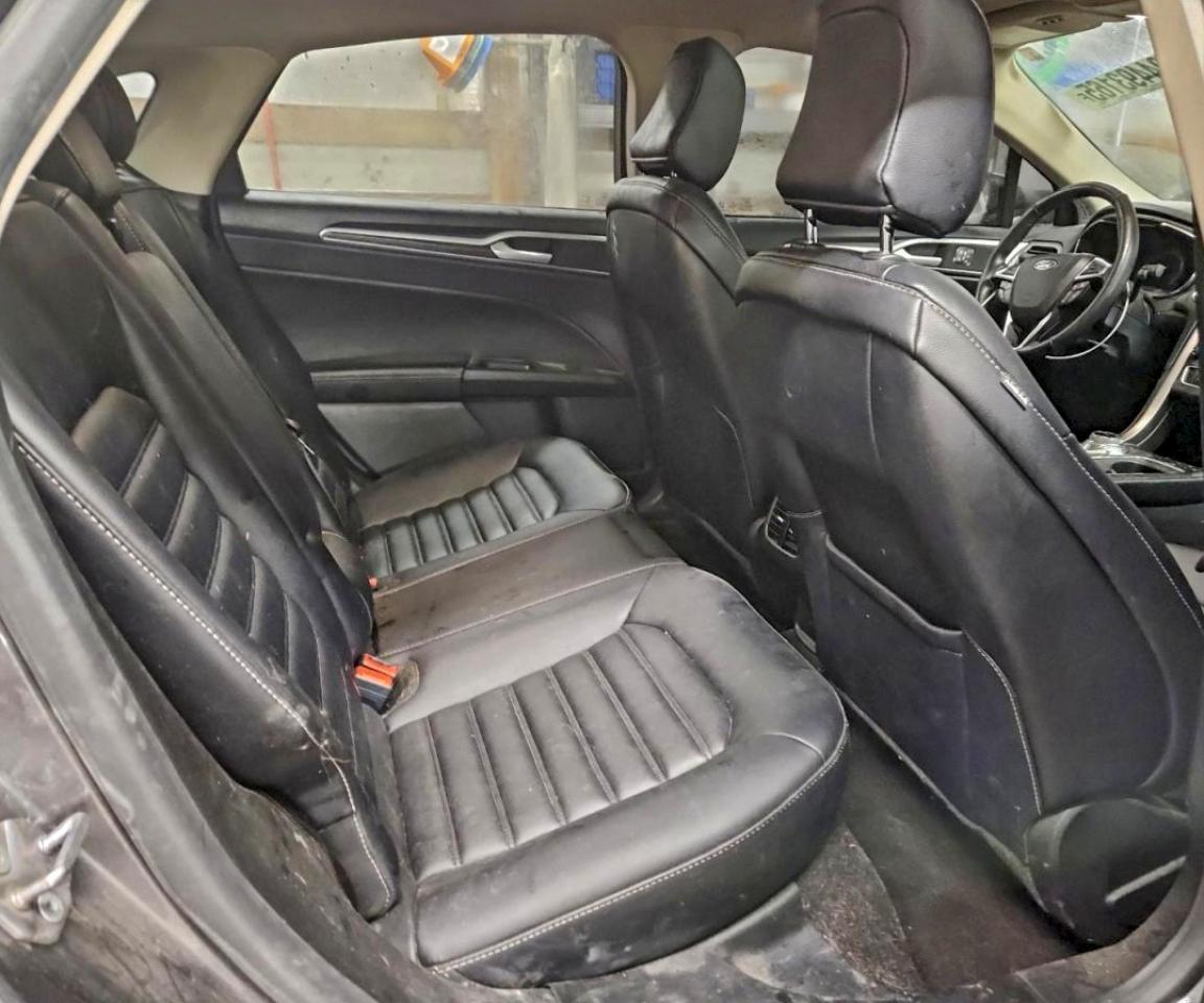 Ford Fusion Sel Image 10