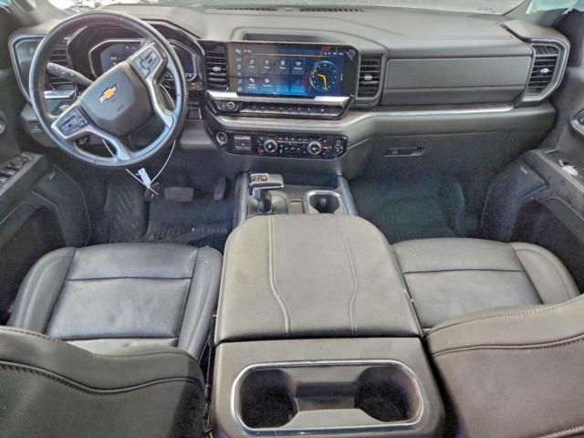 Chevrolet Silverado K1500 Ltz Image 9