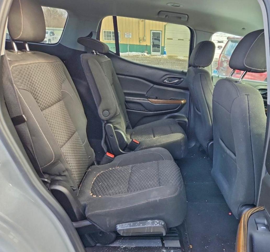 GMC Acadia Sle Image 4