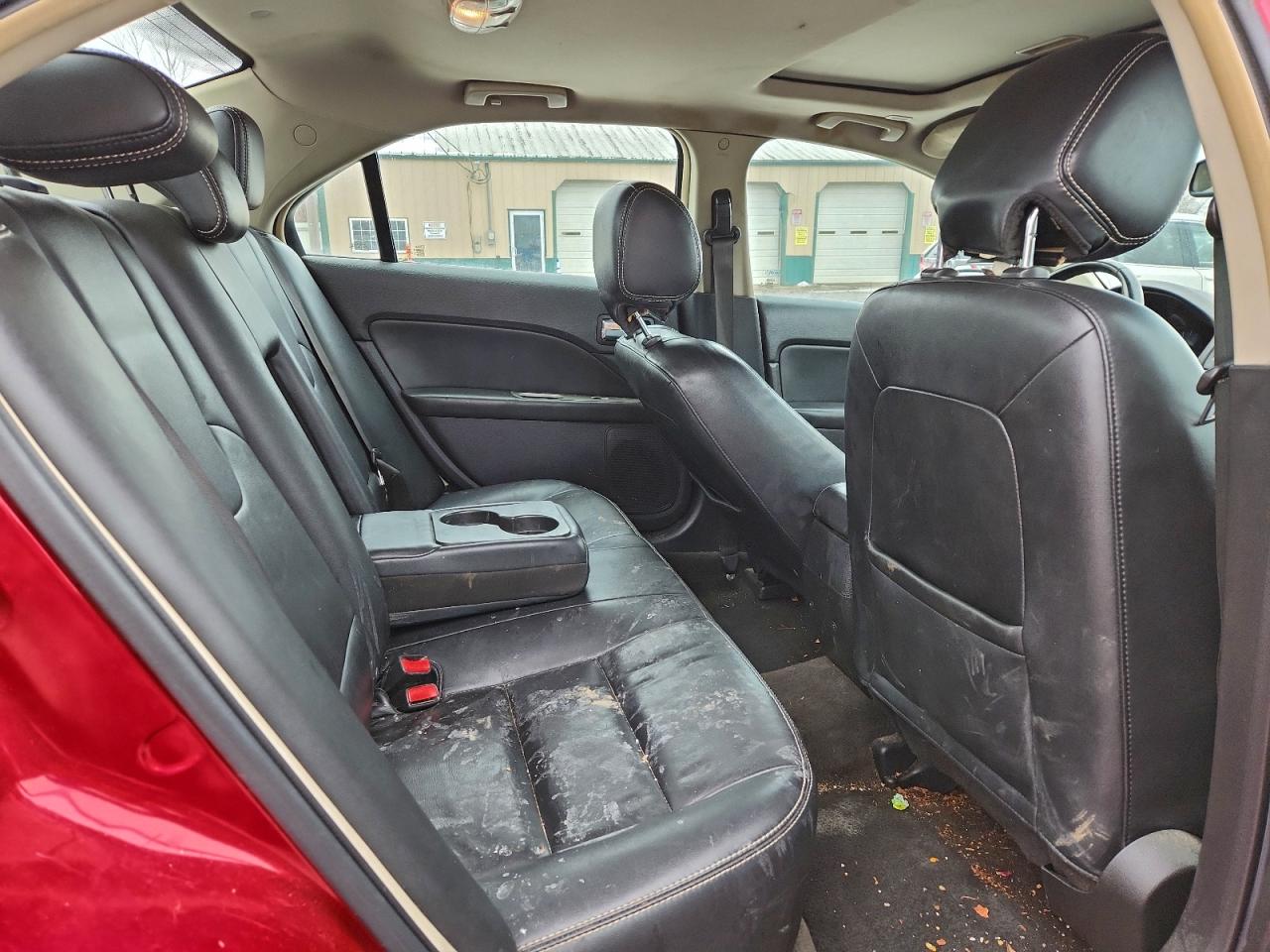 Ford Fusion Sel Image 11