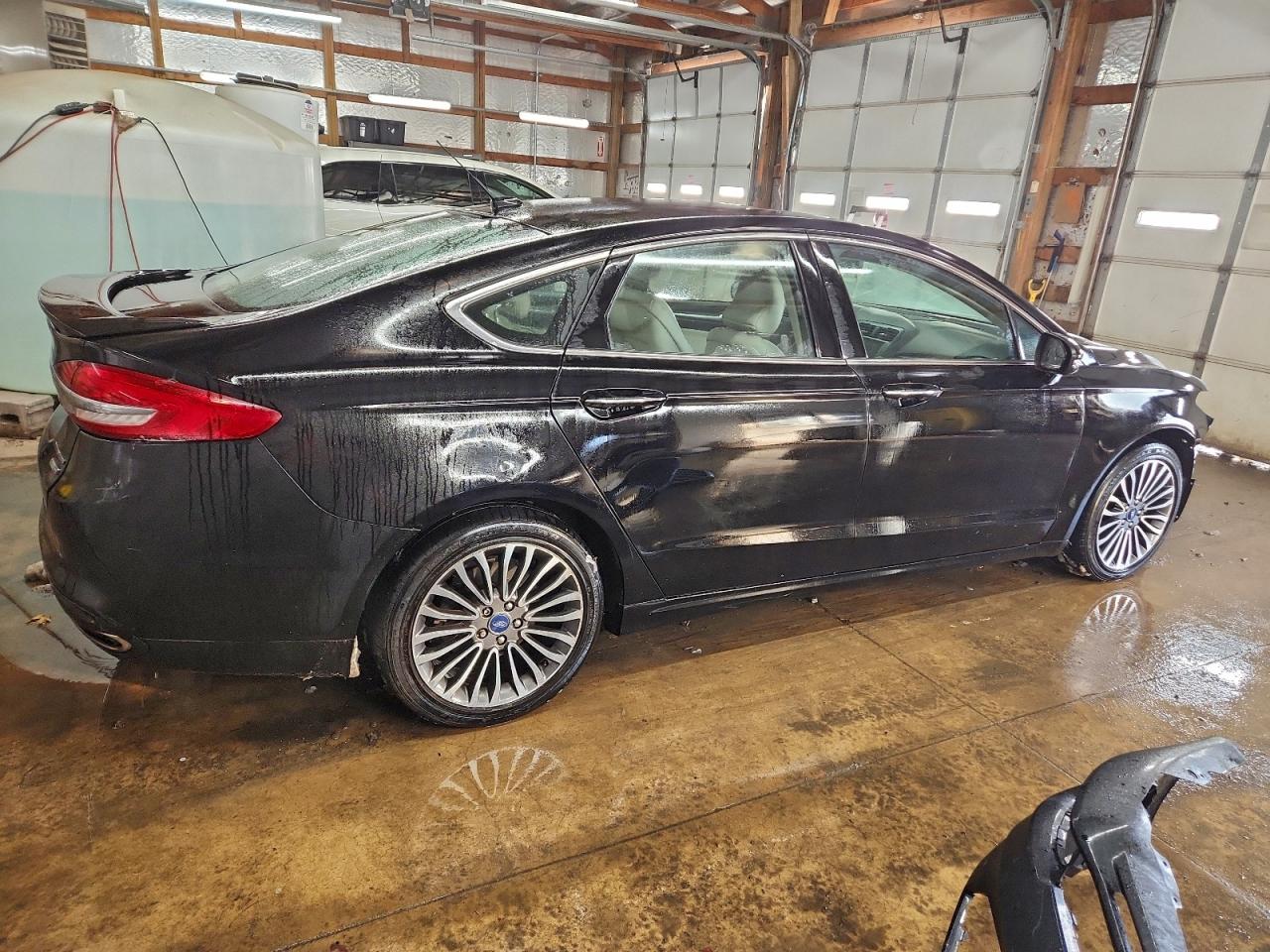 Ford Fusion Titanium/platinum Image 3