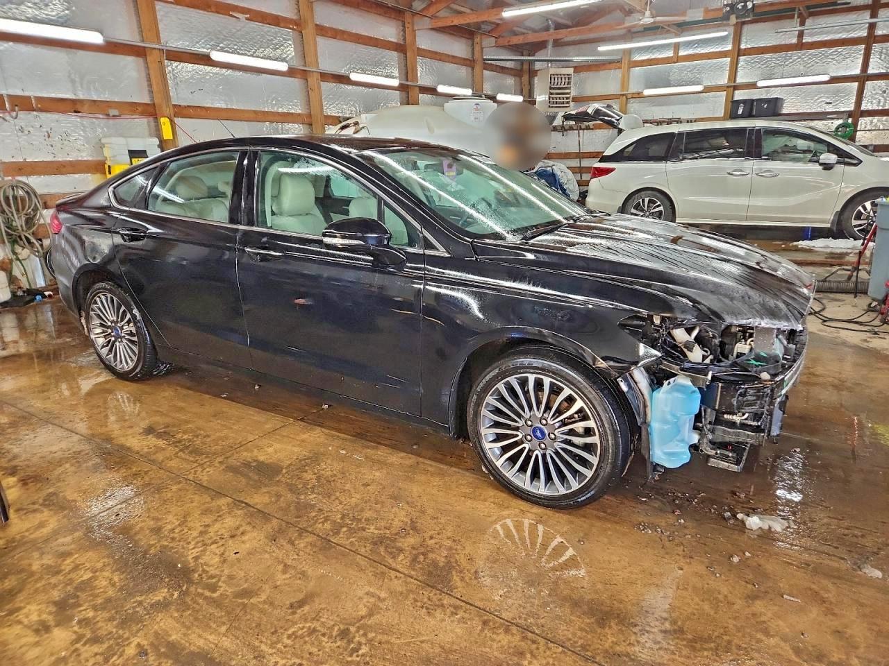 Ford Fusion Titanium/platinum Image 6