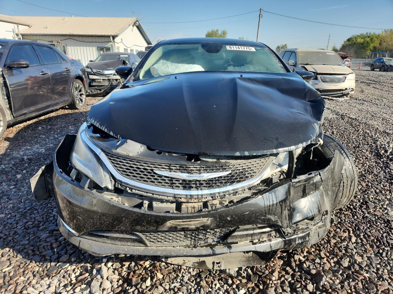 Chrysler 200 C Image 12