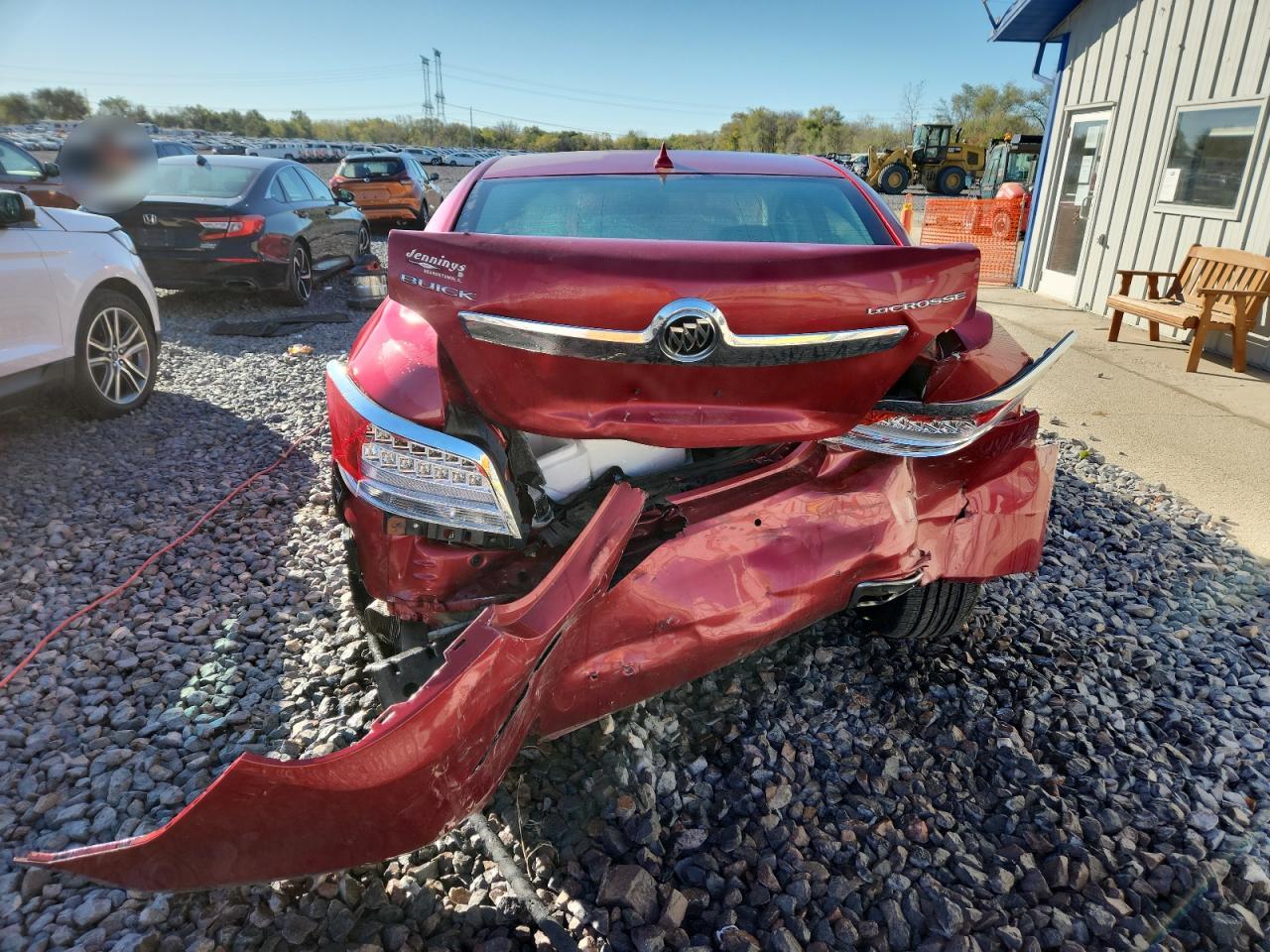 Buick LaCrosse Image 12