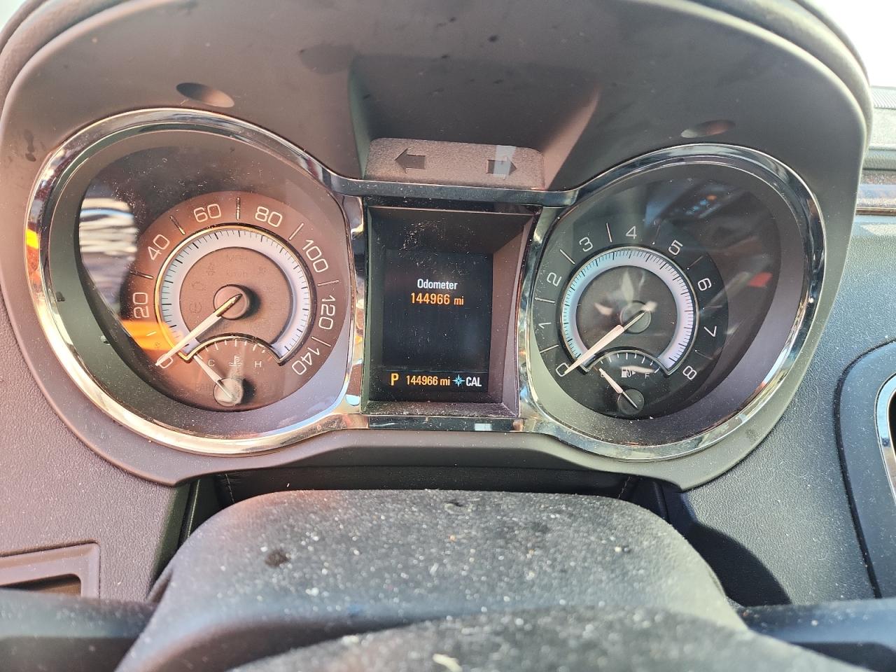 Buick LaCrosse Image 6