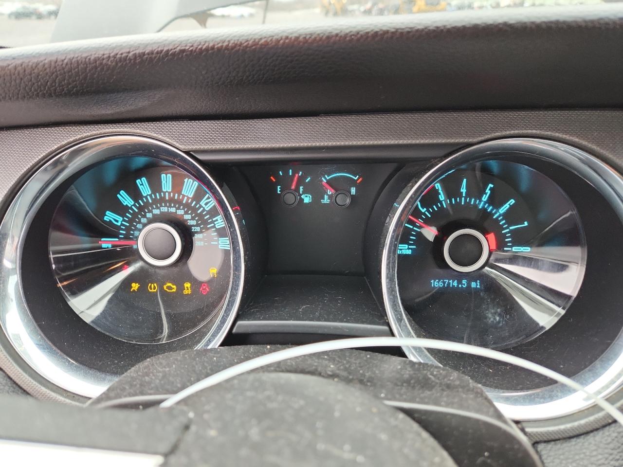 Ford Mustang Image 5