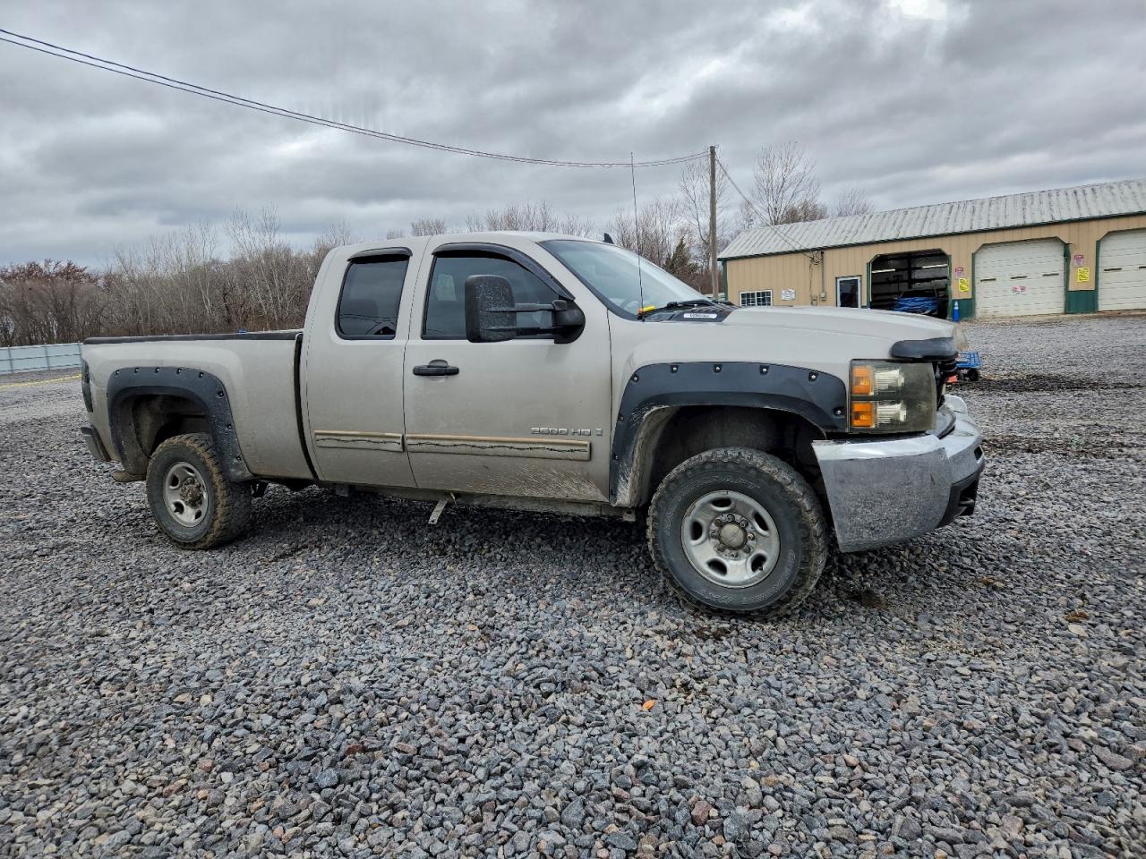 Chevrolet Silverado K2500 Heavy Duty Lt Image 4