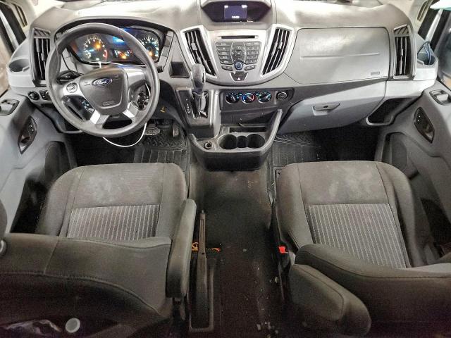 Ford Transit T-350 Image 13