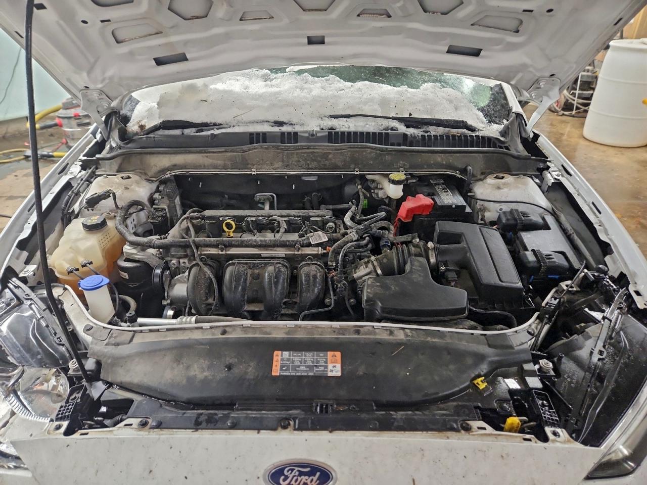 Ford Fusion S Image 6