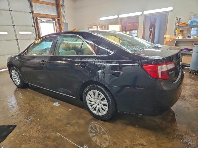 Toyota Camry L Image 6