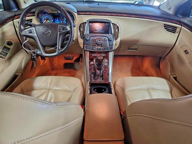 Buick LaCrosse Image 10