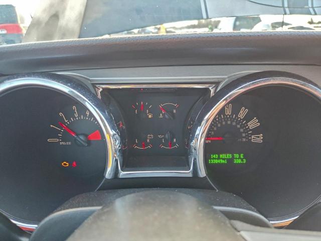 Ford Mustang Image 9