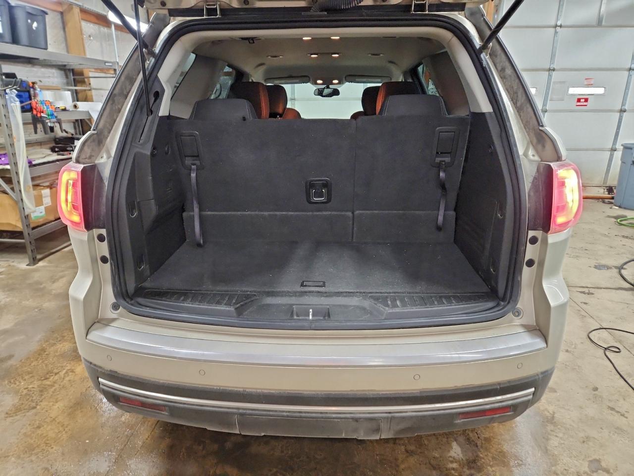 GMC Acadia Sle Image 8