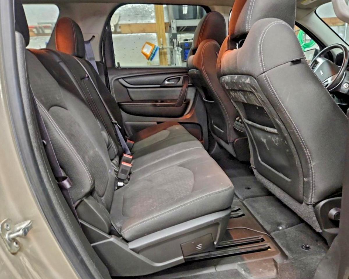 GMC Acadia Sle Image 11