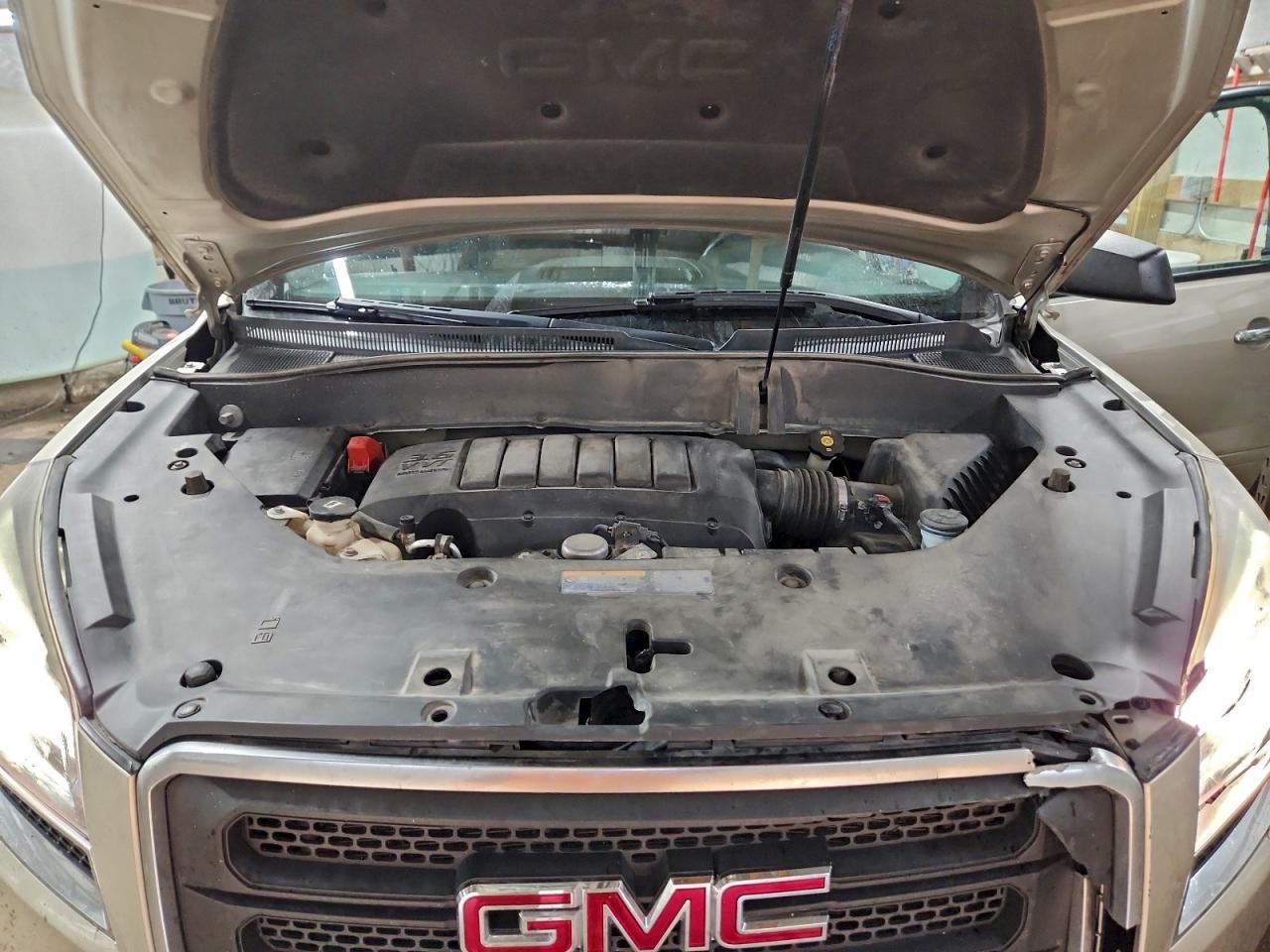 GMC Acadia Sle Image 13