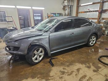  Salvage Volkswagen Passat