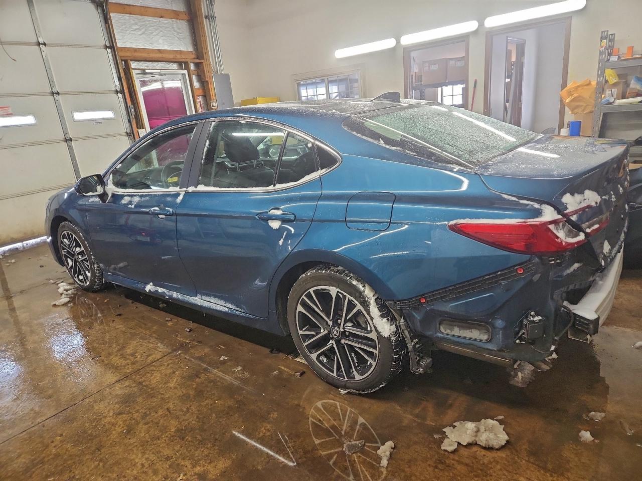 Toyota Camry Xse Image 13