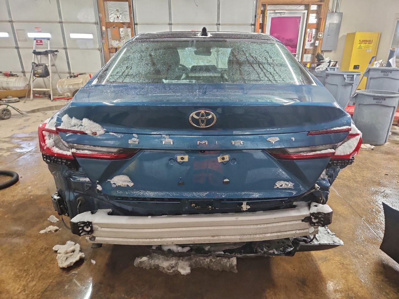 Toyota Camry Xse Image 2