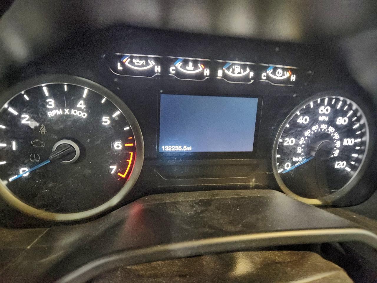 Ford F-150 Supercrew Image 9