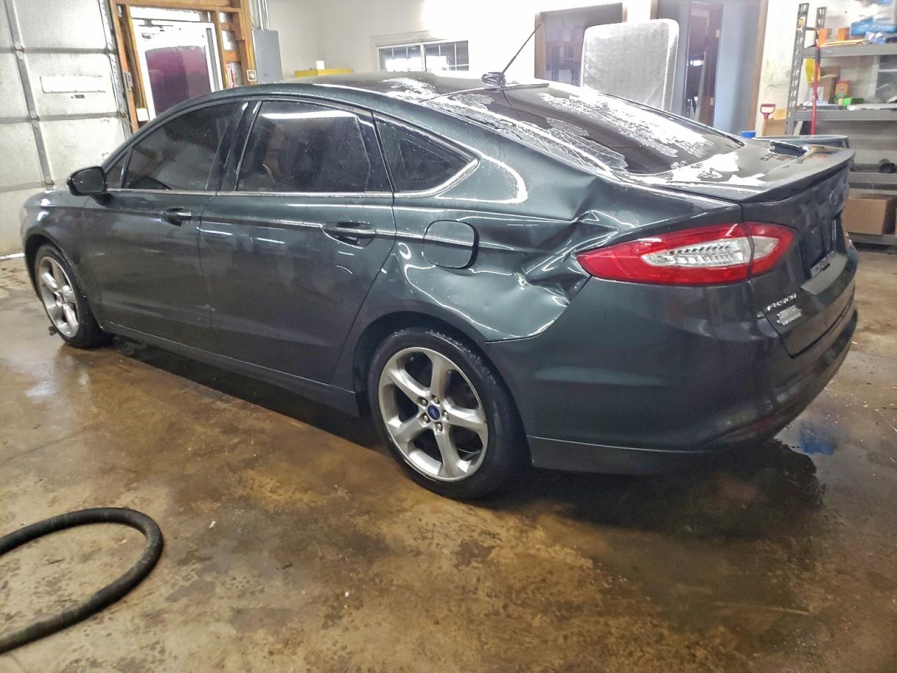 Ford Fusion Se Image 8