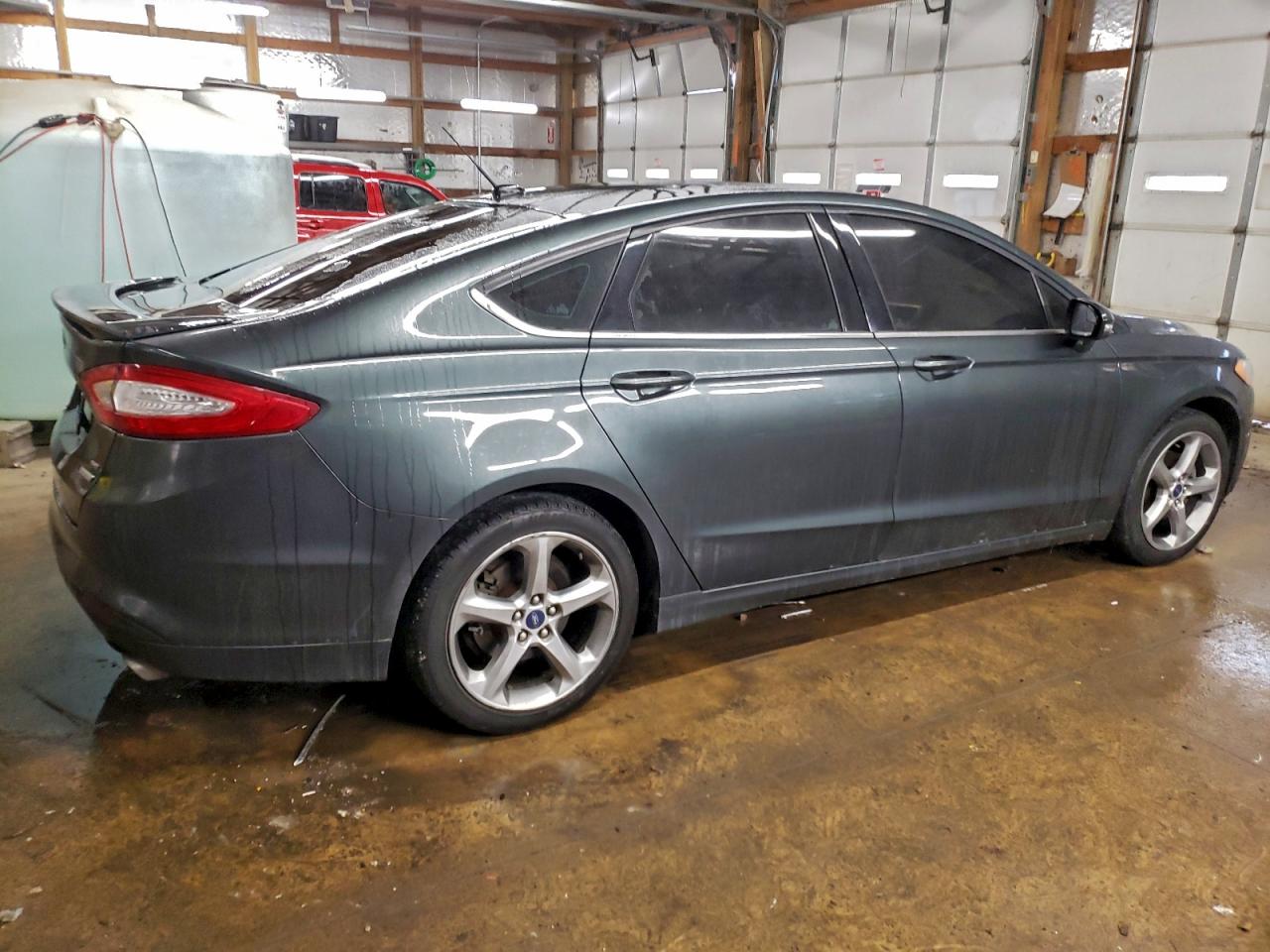 Ford Fusion Se Image 11