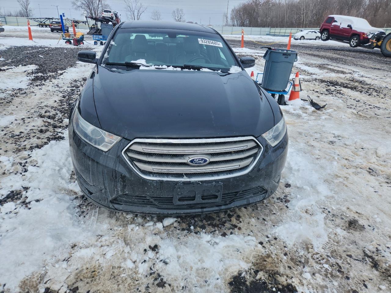 Ford Taurus Sel Image 4