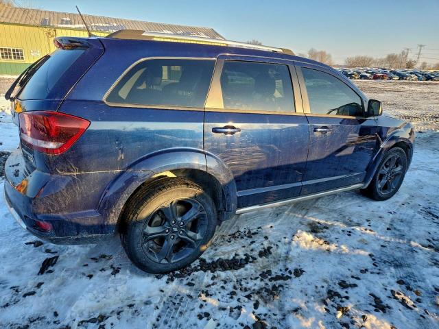 Dodge Journey Crossroad Image 4