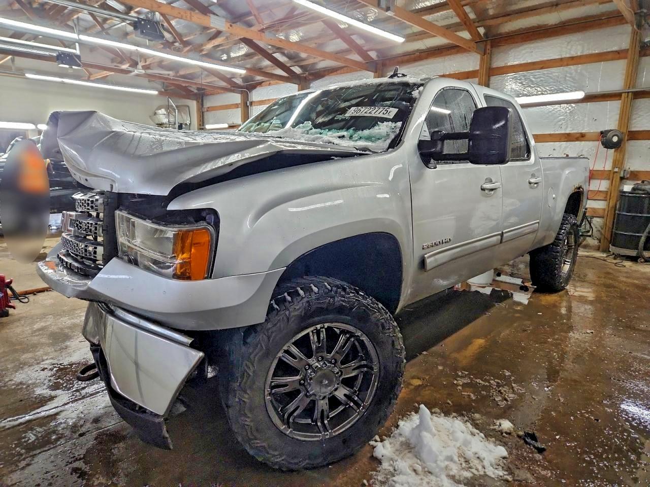 GMC Sierra K2500 Slt Image 1