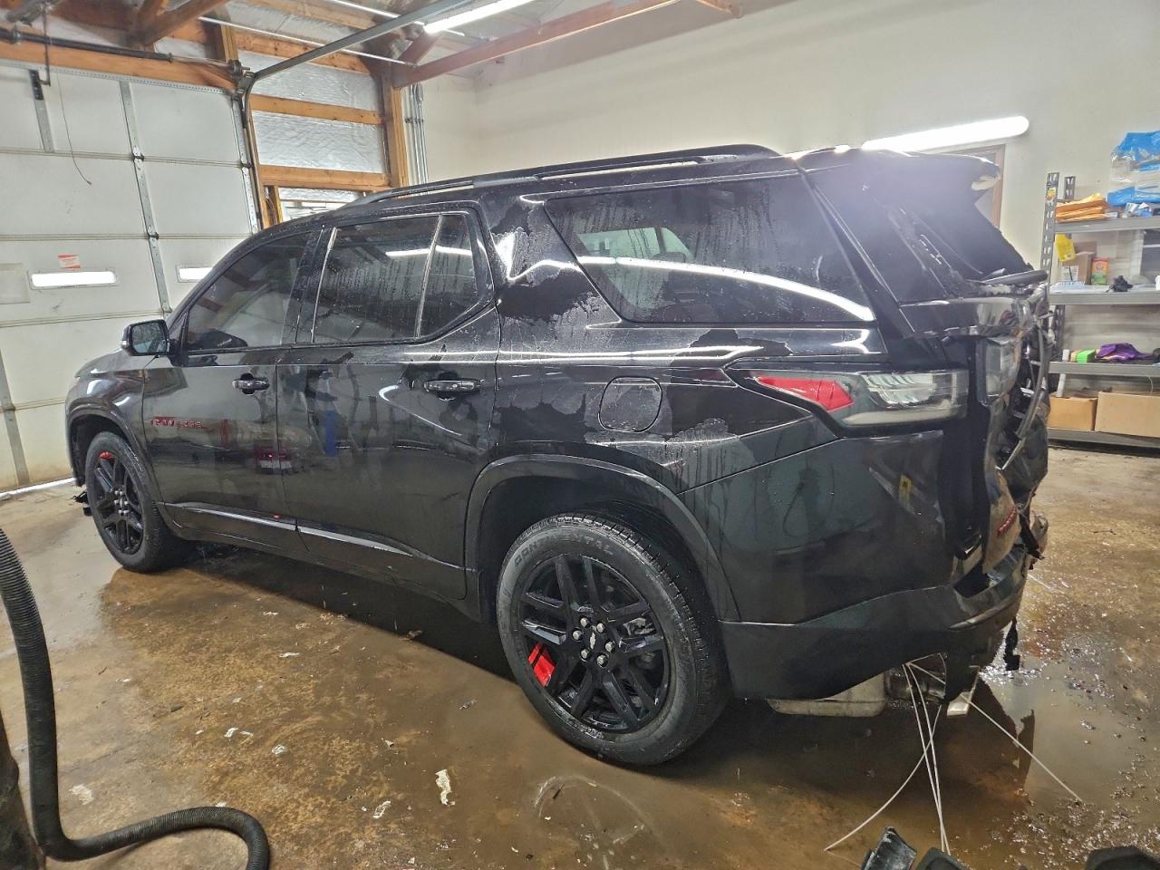 Chevrolet Traverse Premier Image 2