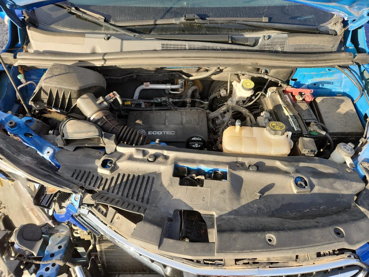 Buick Encore Essence Image 2