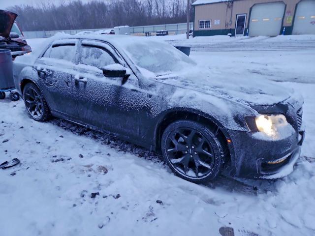 Chrysler 300 Touring L Image 3