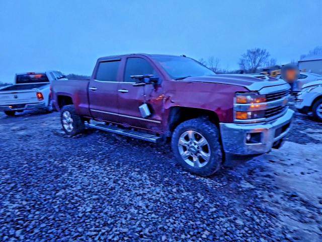 Chevrolet Silverado K2500 Heavy Duty Ltz Image 3