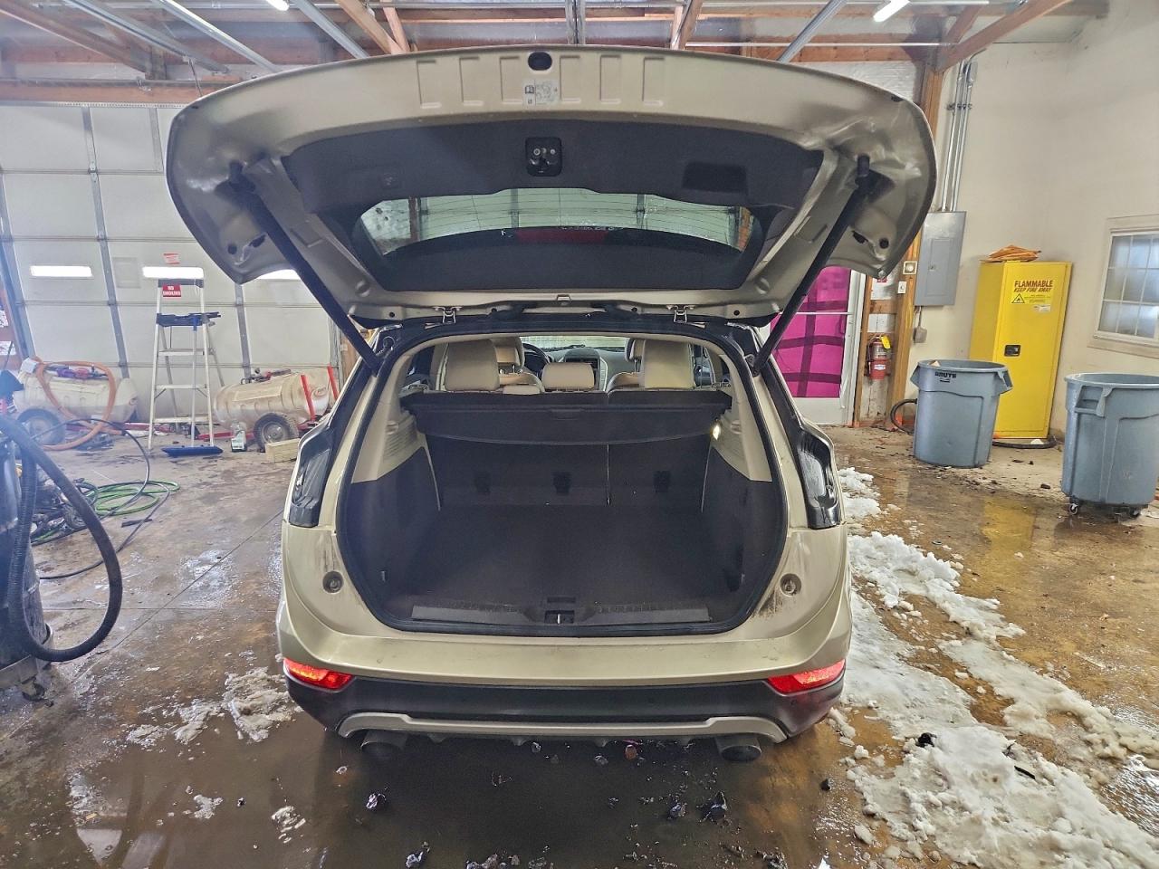 Lincoln MKC Reserve Image 8